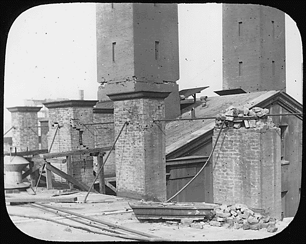 photo of ater 1906 eathquake, the only damage to the mint were the small cracks in these chimneys - chimneys removed soon after